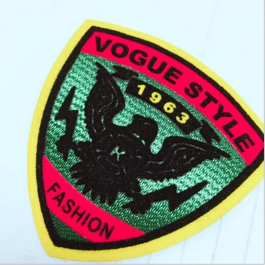 3D 植毛绣花章 3D flocking embroidery patch